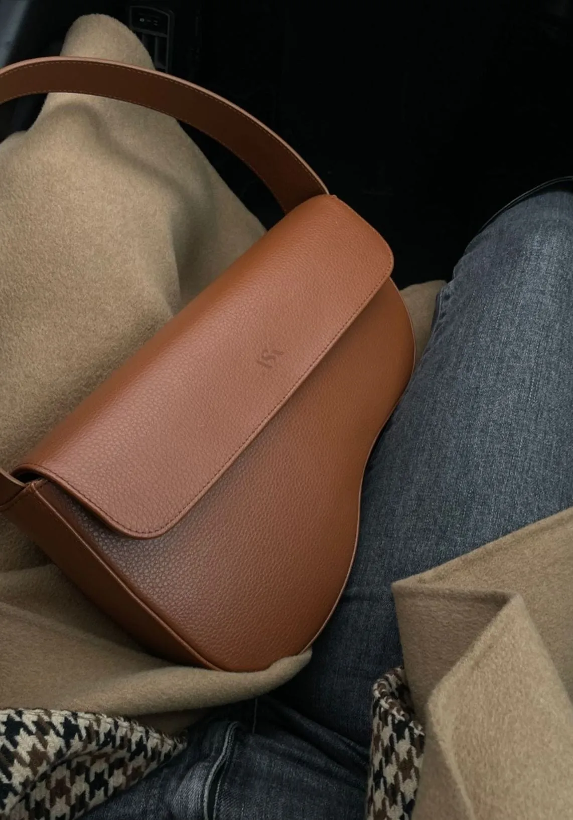 Clover MIRUM® Vegan Leather Saddle Bag | Walnut