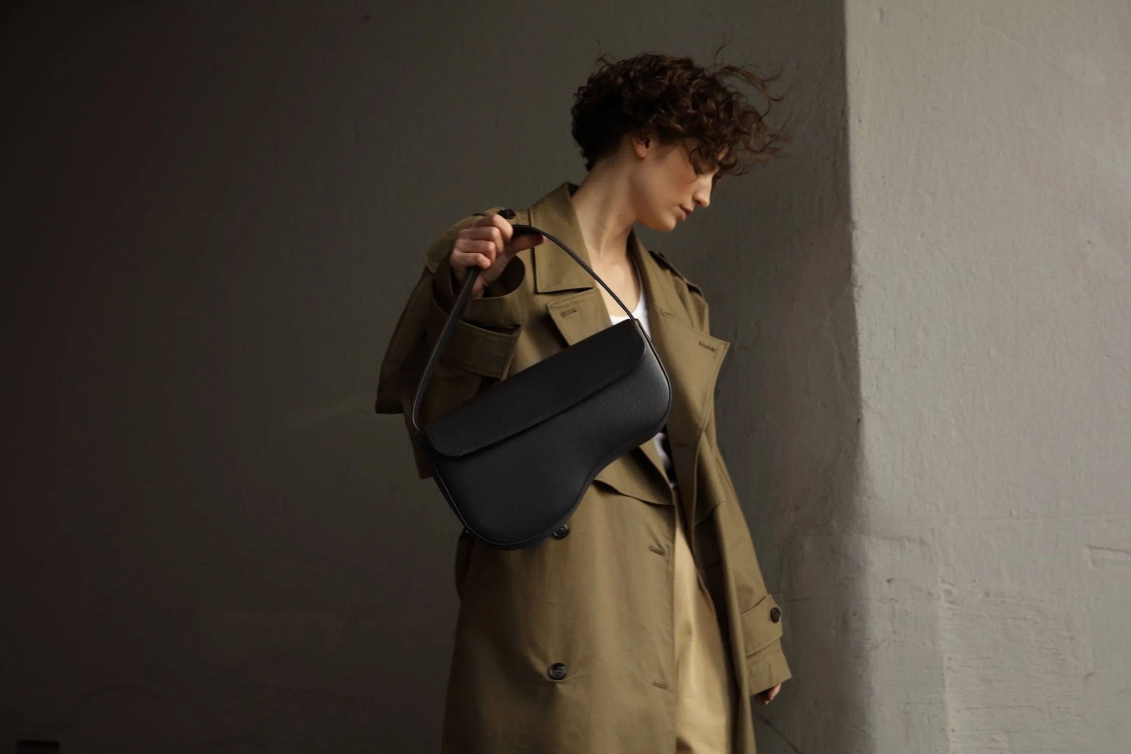 Clover MIRUM® Vegan Leather Saddle Bag | Walnut