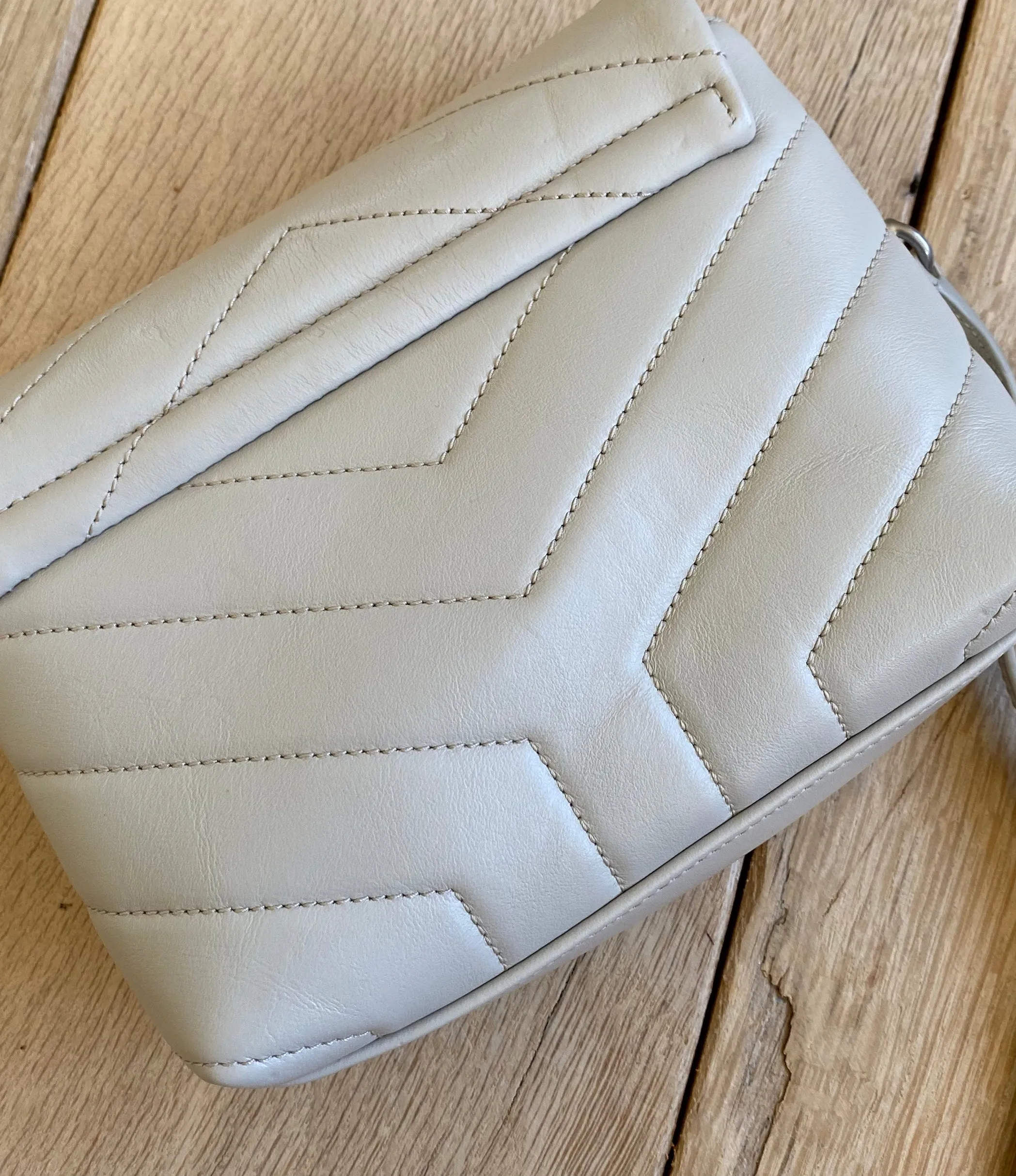 SAINT LAURENT bag