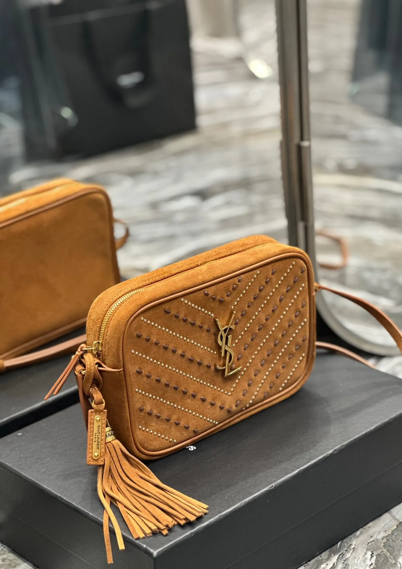 YSK205 Lou Camera Bag in Quilted Suede and Smooth Leather / 9 x 6.2 x 2.3 INCHES